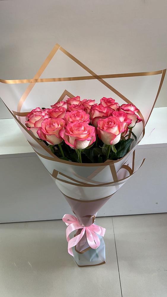 Букет Розовые розы Сеньорита в Комсомольском Республики Калмыкия
