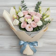 Букет цветов из:  Лизиантусы в Комсомольском Республики Калмыкия