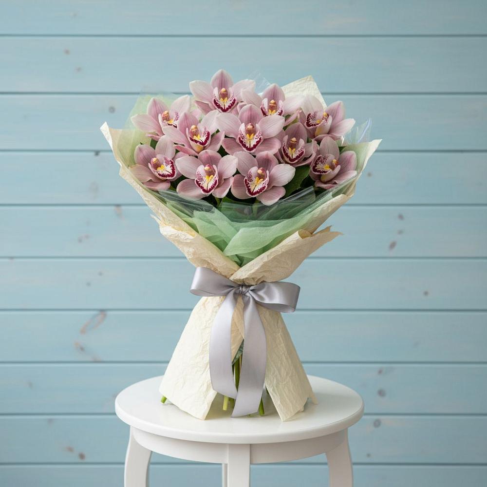 Букет цветов из: Орхидеи и Розы в Комсомольском Республики Калмыкия