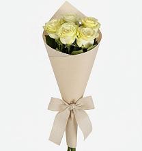 Букет цветов из:  Розы в Комсомольском Республики Калмыкия