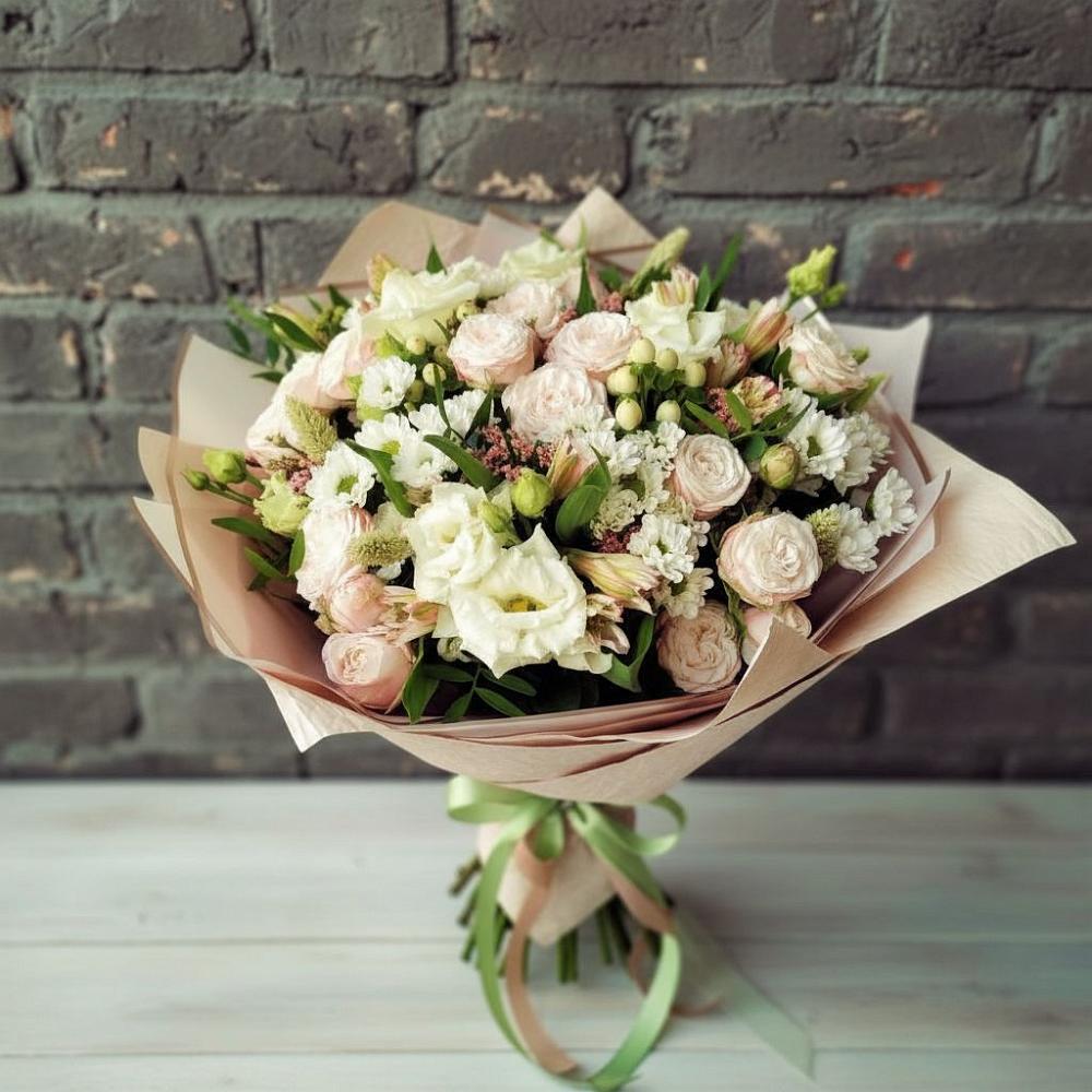 Букет цветов из: Альстромерии, Розы и Хризантемы в Комсомольском Республики Калмыкия