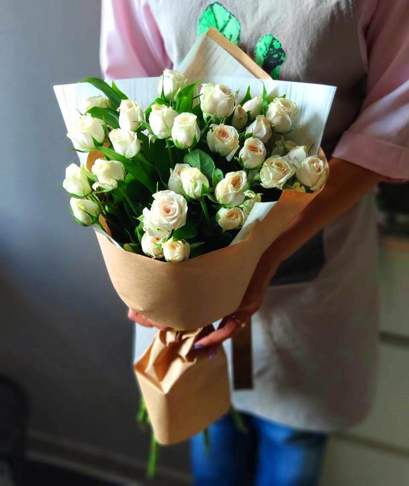 Букет цветов из: Розы в Комсомольском Республики Калмыкия