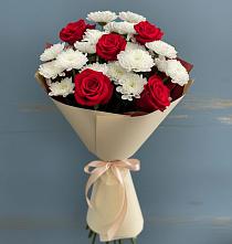 Букет цветов из:  Розы и Хризантемы в Комсомольском Республики Калмыкия