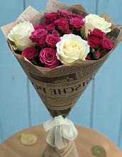 Букет цветов из:  Розы в Комсомольском Республики Калмыкия