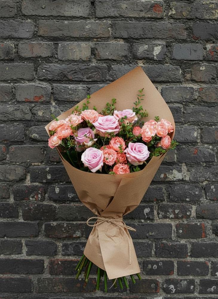 Букет цветов из: Розы в Комсомольском Республики Калмыкия