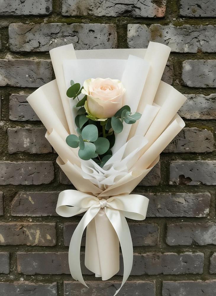 Букет цветов из: Розы в Комсомольском Республики Калмыкия