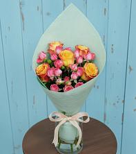 Букет цветов из:  Розы в Комсомольском Республики Калмыкия