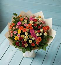 Букет Микс из разноцветных кустовых роз в Комсомольском Республики Калмыкия